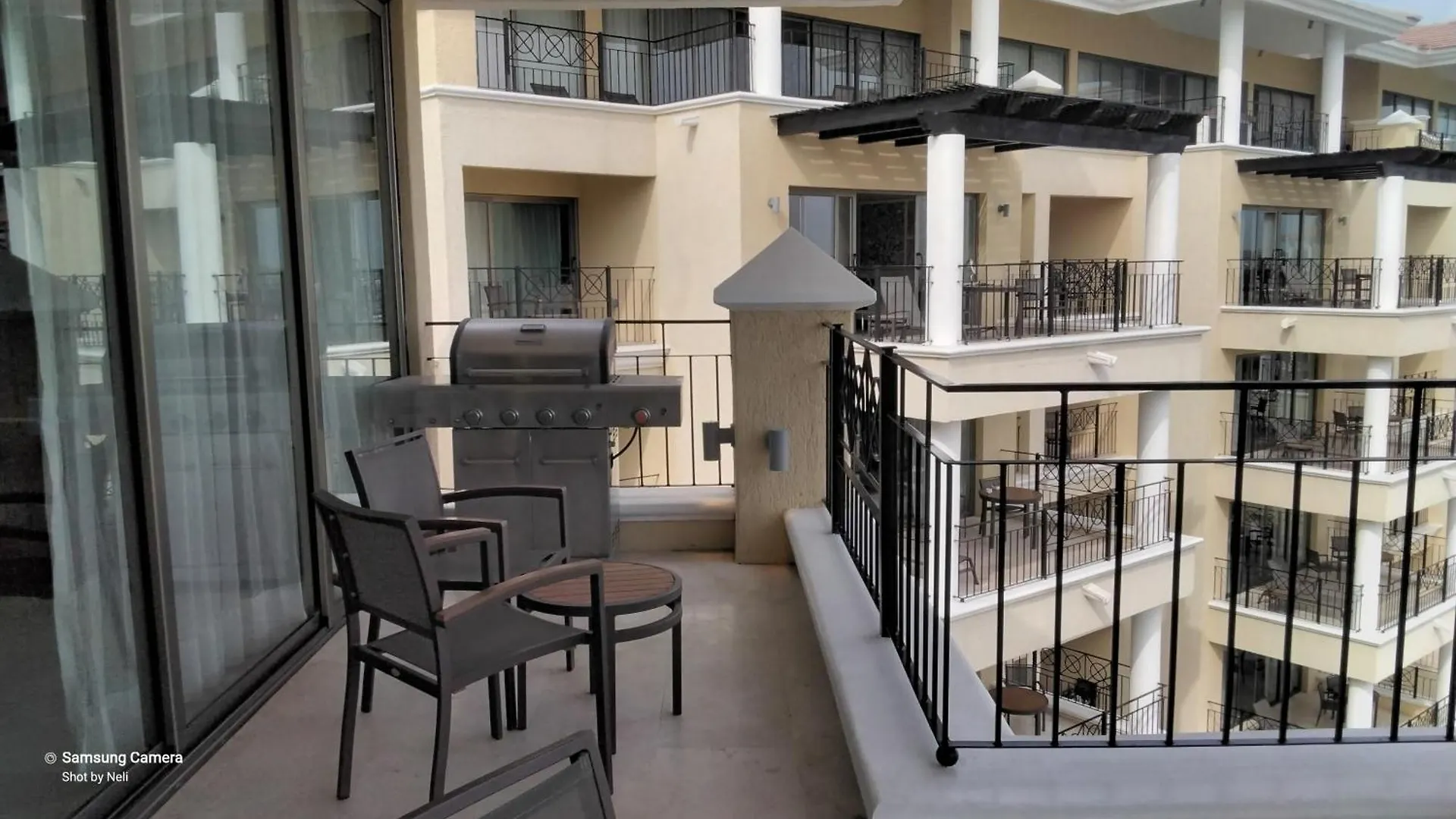 Resort Cabo Js Medano Beach Suites Cabo San Lucas